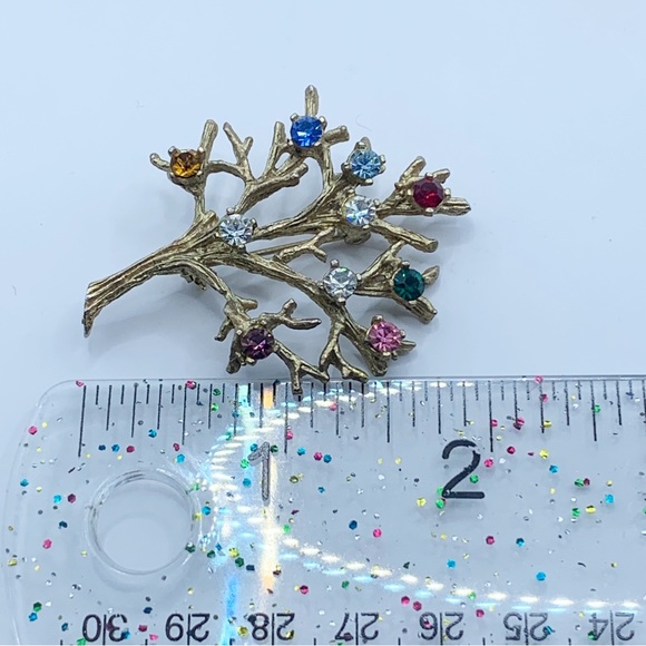 Vintage gold tree of life brooch with colorful rhinestones 15k HGE - Picture 7 of 8
